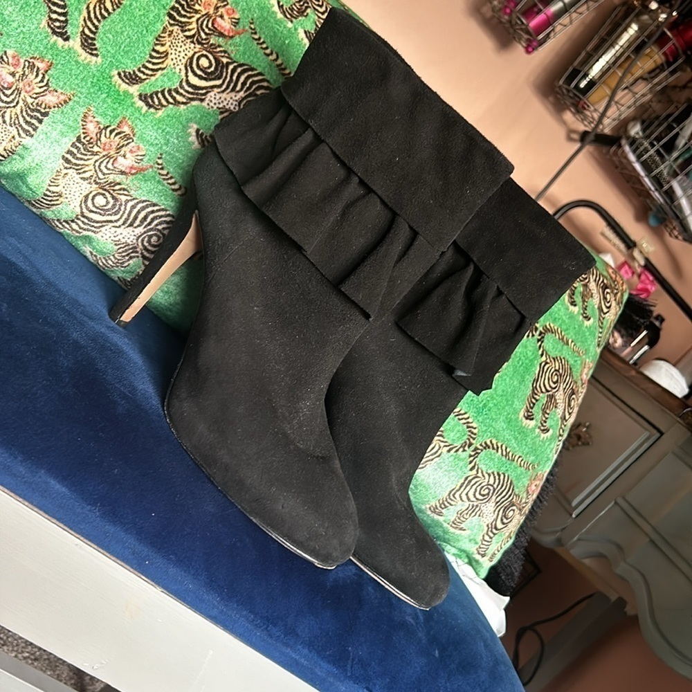 Butter Lavorarione Artigiana women's black suede ankle boot shoes size US 8